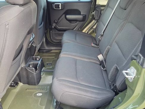 Used 2022 Jeep Wrangler Unlimited Sport AWD/4WD image 12