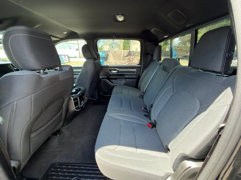 Used 2022 RAM 1500 Big Horn AWD/4WD image 24