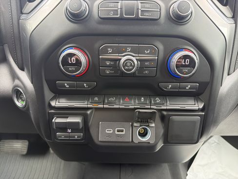 Used 2021 Chevrolet Silverado 1500 RST AWD/4WD image 24