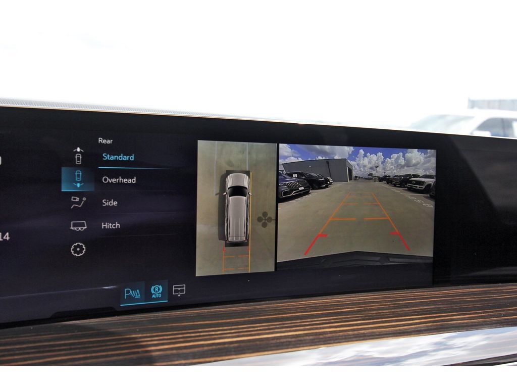 New 2027 Cadillac Escalade ESV Luxury RWD image 18