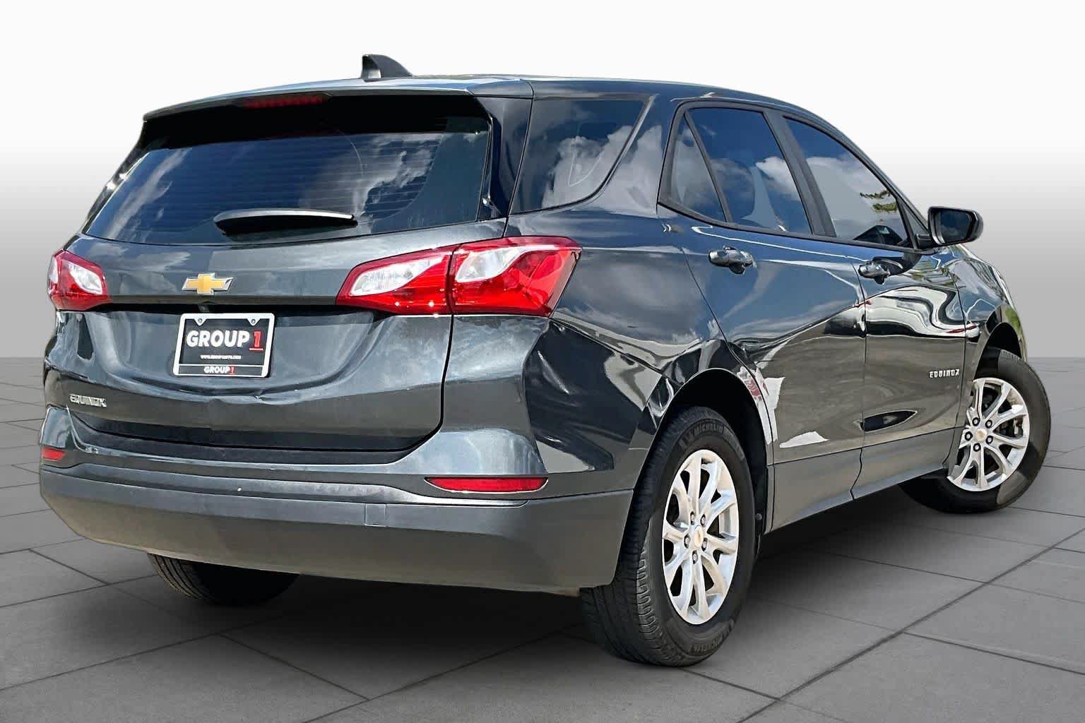 Used 2020 Chevrolet Equinox LS FWD image 11