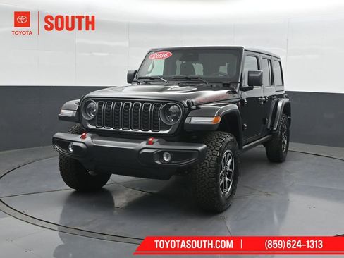 Used 2026 Jeep Wrangler Unlimited Rubicon AWD/4WD image 6