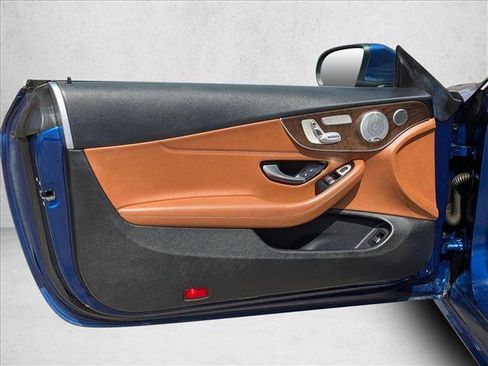 Used 2017 Mercedes-Benz C 300 4MATIC Coupe image 10