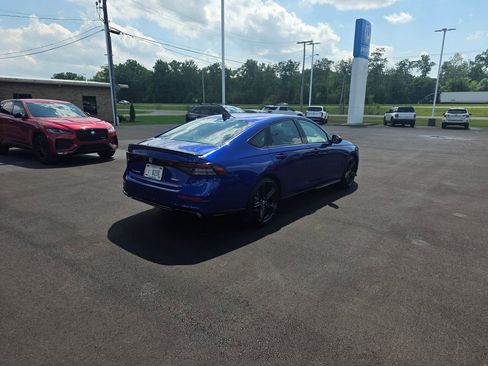 Certified 2025 Honda Accord Sport image 3