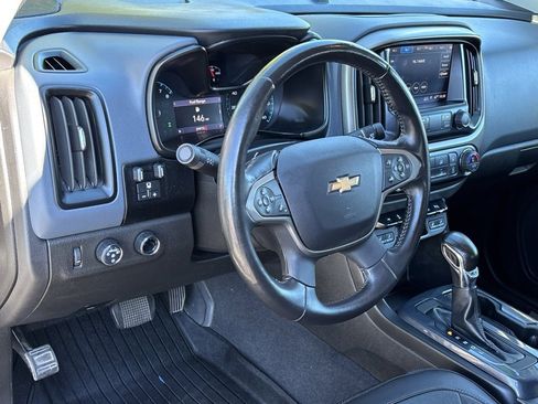 Used 2022 Chevrolet Colorado Z71 image 17
