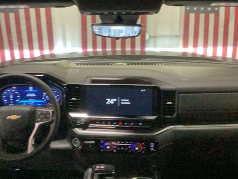 New 2026 Chevrolet Silverado 1500 LTZ w/ LTZ Premium Package image 12