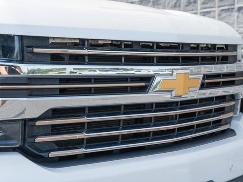 Used 2020 Chevrolet Silverado 1500 High Country AWD/4WD image 14