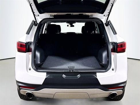 Used 2025 Chevrolet Blazer LT image 23