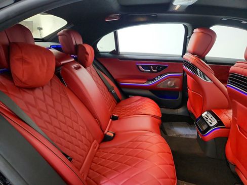 Certified 2022 Mercedes-Benz S 580 4MATIC Sedan image 38