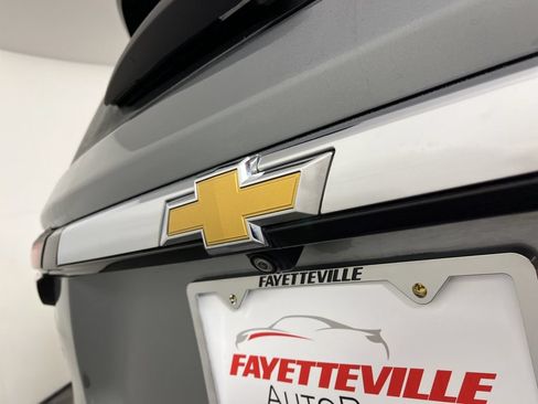 Certified 2023 Chevrolet Traverse LT FWD image 15
