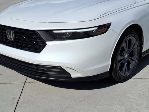 Used 2023 Honda Accord EX image 15