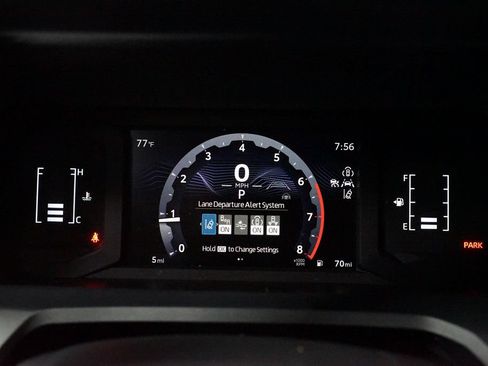 New 2026 Toyota 4Runner SR5 AWD/4WD image 16