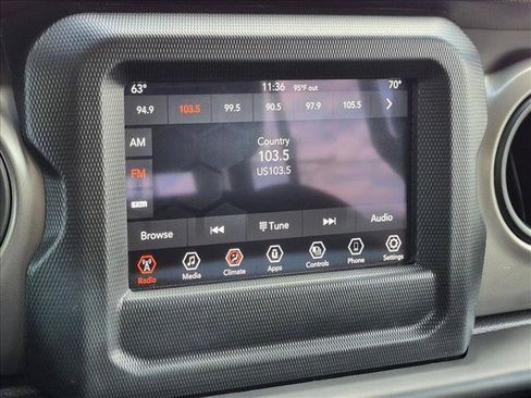 Used 2021 Jeep Wrangler Unlimited Sport AWD/4WD image 13