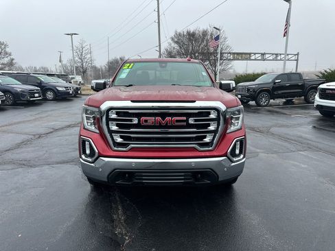 Used 2019 GMC Sierra 1500 SLT w/ SLT Premium Plus Package image 3