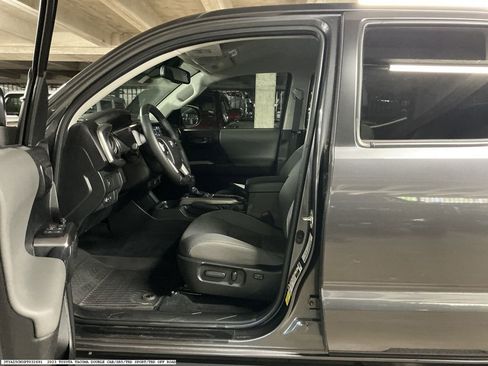 Used 2023 Toyota Tacoma SR5 RWD image 8