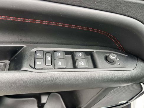 Used 2022 Jeep Compass Trailhawk w/ Trailhawk Elite Group image 16