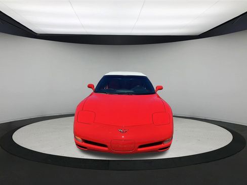 Used 2000 Chevrolet Corvette Convertible RWD image 4