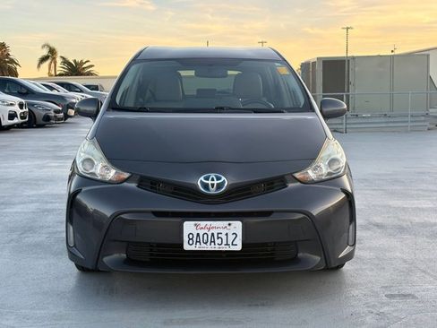Used 2017 Toyota Prius V Four w/ Carpet Mat Package image 2