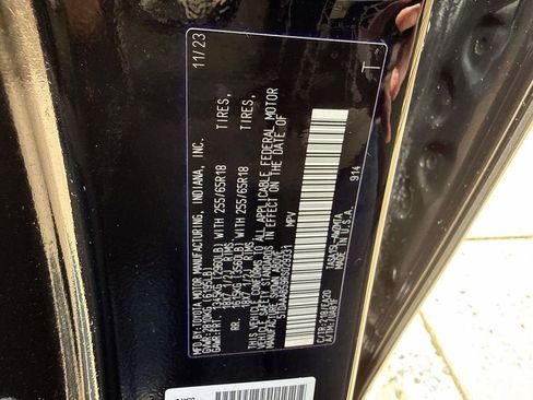 Used 2024 Toyota Grand Highlander AWD image 20
