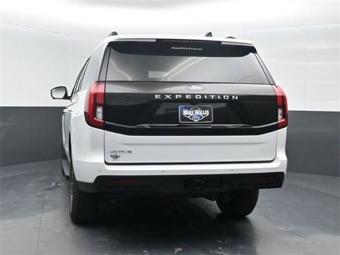 New 2025 Ford Expedition Active image 36