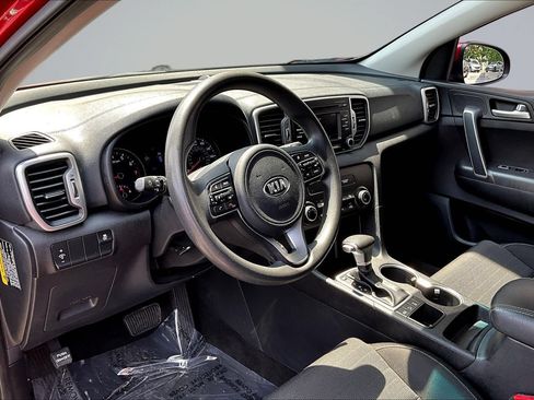 Used 2018 Kia Sportage LX AWD/4WD image 19