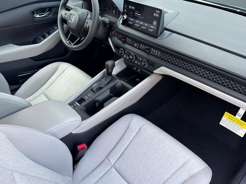 New 2026 Honda Accord LX image 25