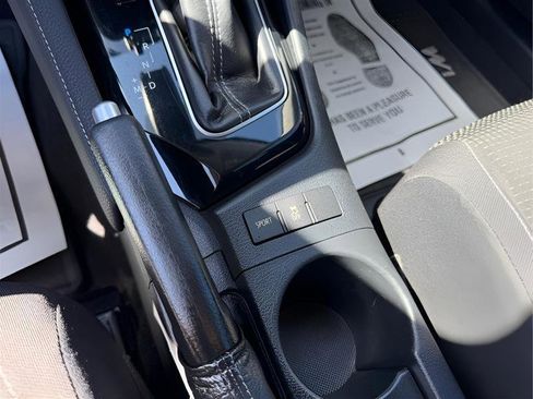 Used 2017 Toyota Corolla iM image 35