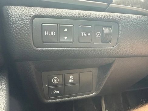 Used 2022 Honda Accord Touring image 29