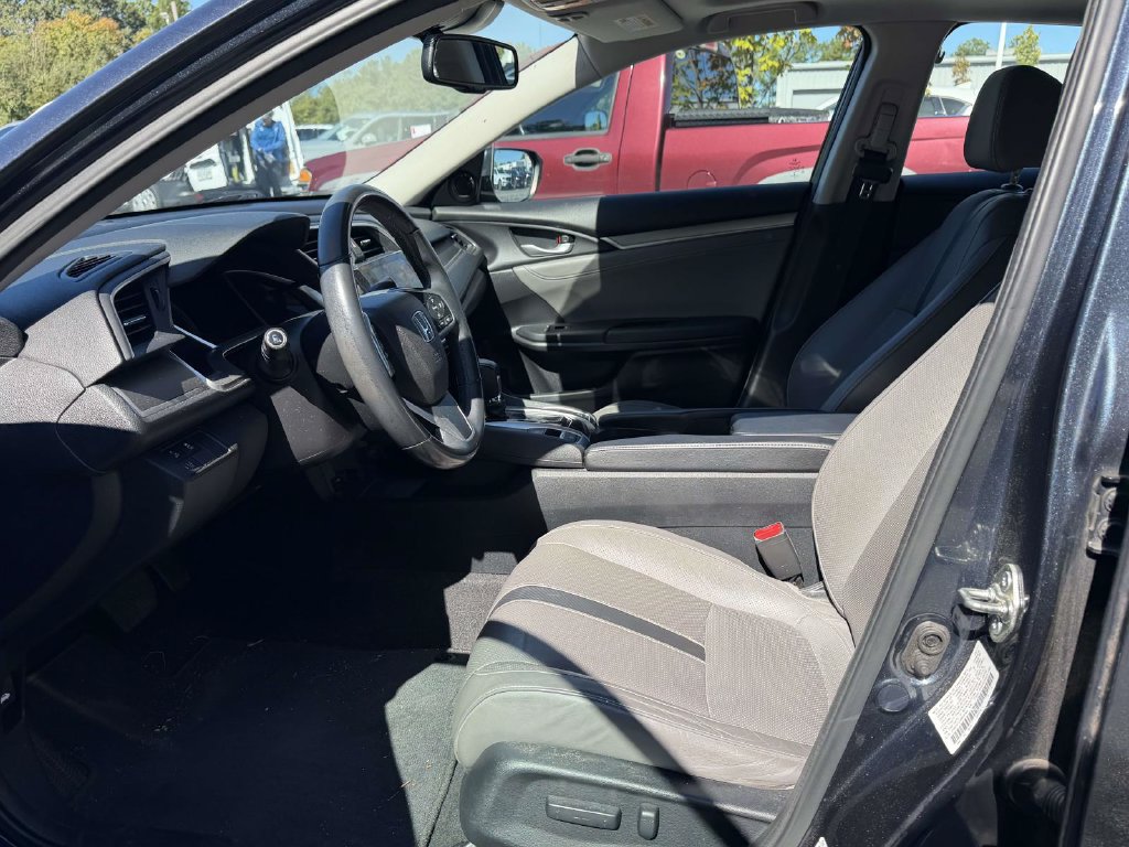 Used 2017 Honda Civic EX-L image 5