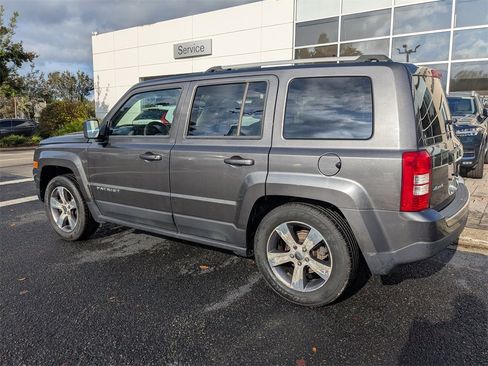 Used 2016 Jeep Patriot High Altitude image 11
