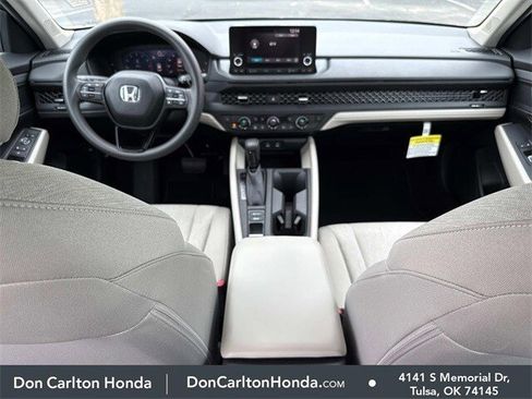Used 2025 Honda Accord SE image 14