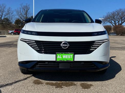 Used 2025 Nissan Murano Platinum w/ Cargo Package image 3