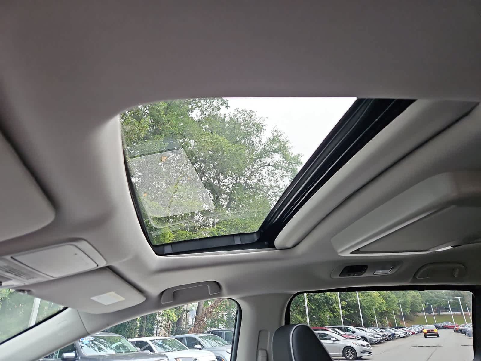 New 2026 Honda Odyssey Elite image 14