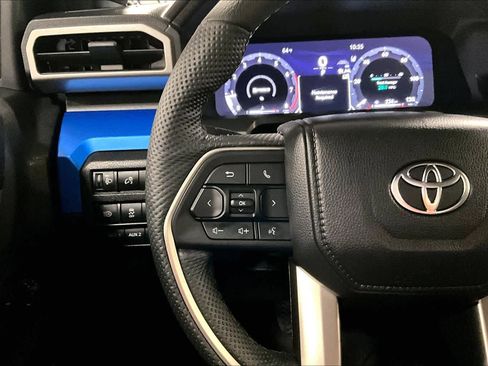 Certified 2025 Toyota Tacoma TRD Off-Road w/ TRD Off Road Upgrade Package image 22