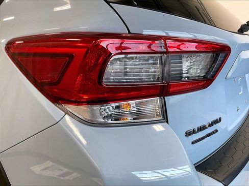 Used 2022 Subaru Crosstrek 2.5i Sport w/ Moonroof Package AWD/4WD image 35