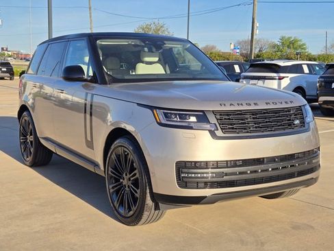 New 2026 Land Rover Range Rover SE image 7