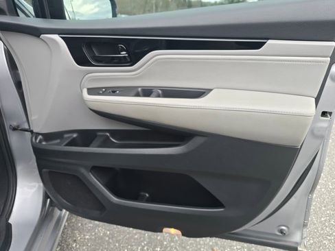 Used 2018 Honda Odyssey Elite image 45