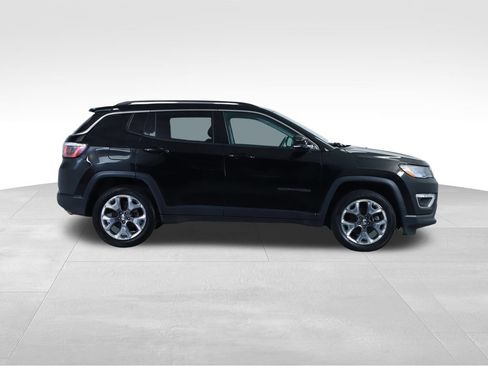 Used 2020 Jeep Compass Limited AWD/4WD image 12