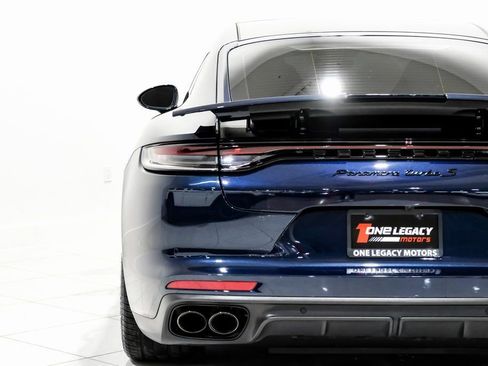 Used 2022 Porsche Panamera Turbo S AWD/4WD image 41