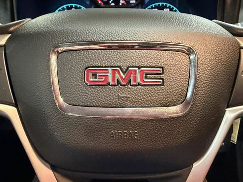 Used 2019 GMC Canyon SLE image 48