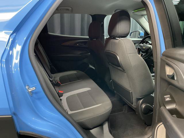 Used 2024 Chevrolet TrailBlazer LT w/ Convenience Package AWD/4WD image 10