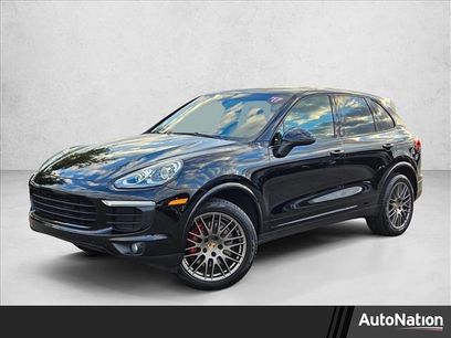 Used 2017 Porsche Cayenne Platinum Edition w/ Premium Package (PJV)