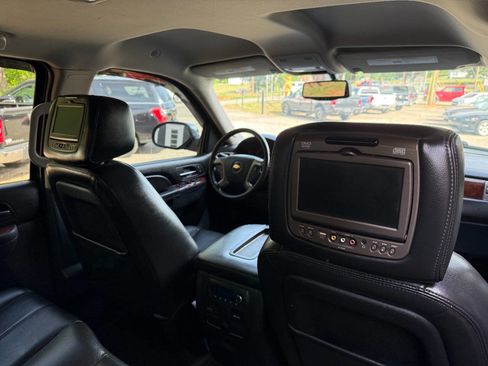 Used 2013 Chevrolet Avalanche LT w/ All-Star Edition AWD/4WD image 20