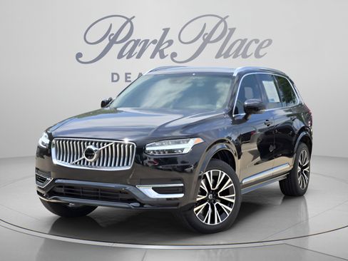 Used 2025 Volvo XC90 T8 Plus w/ Protection Package Premier AWD/4WD image 1