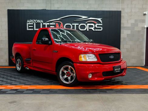 Used 1999 Ford F150 Lightning image 2