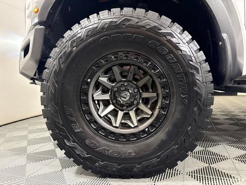 Used 2018 Ford F150 Raptor w/ Equipment Group 802A Luxury AWD/4WD image 8