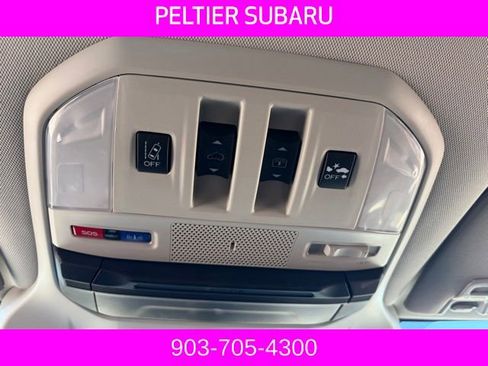 Used 2022 Subaru Ascent Touring image 11