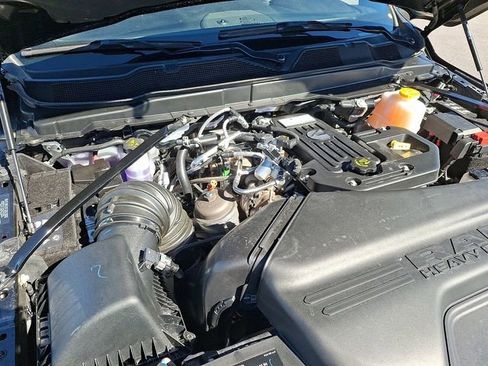 Used 2025 RAM 5500 Tradesman image 28