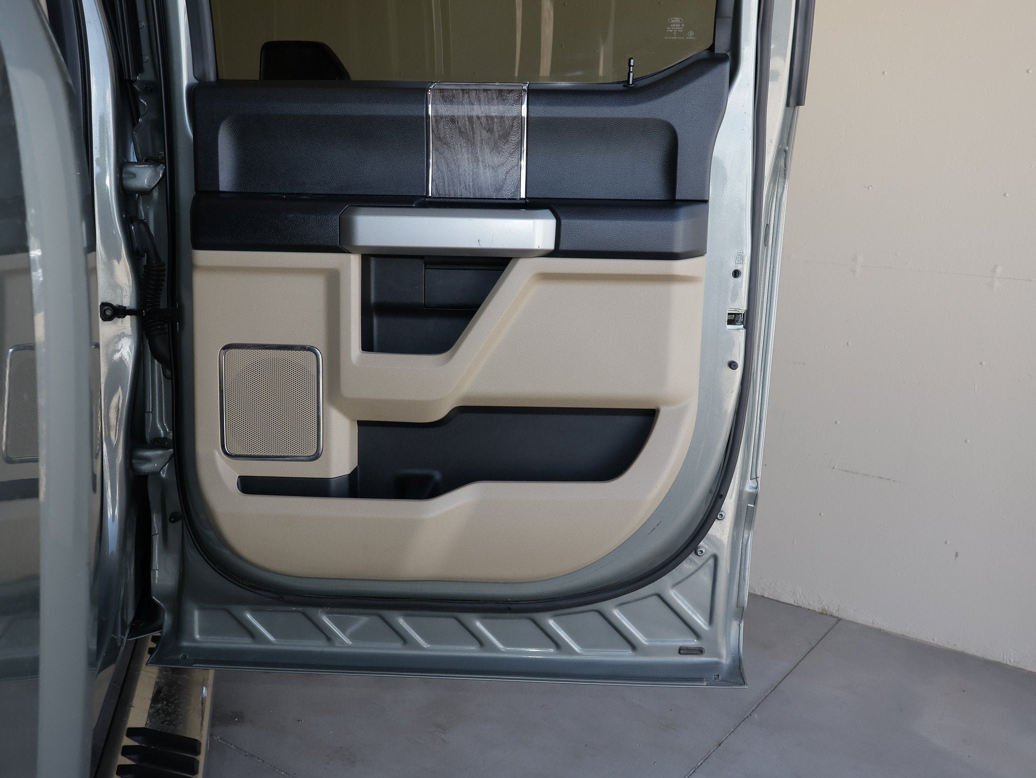 Certified 2019 Ford F250 Lariat w/ Chrome Package AWD/4WD image 45