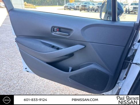 Used 2024 Toyota Corolla LE image 17